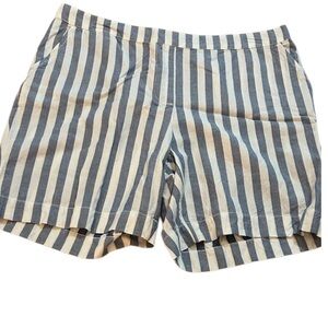 Chico's Blue and White Striped Women's shorts size Chico’s 2 (size 10/12)